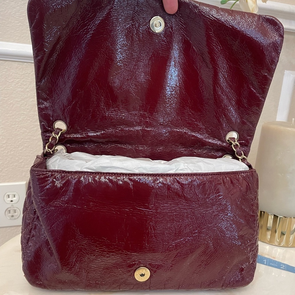 CHANEL Burgundy Leather Bag with Gold Chain - Picture 8 of 14